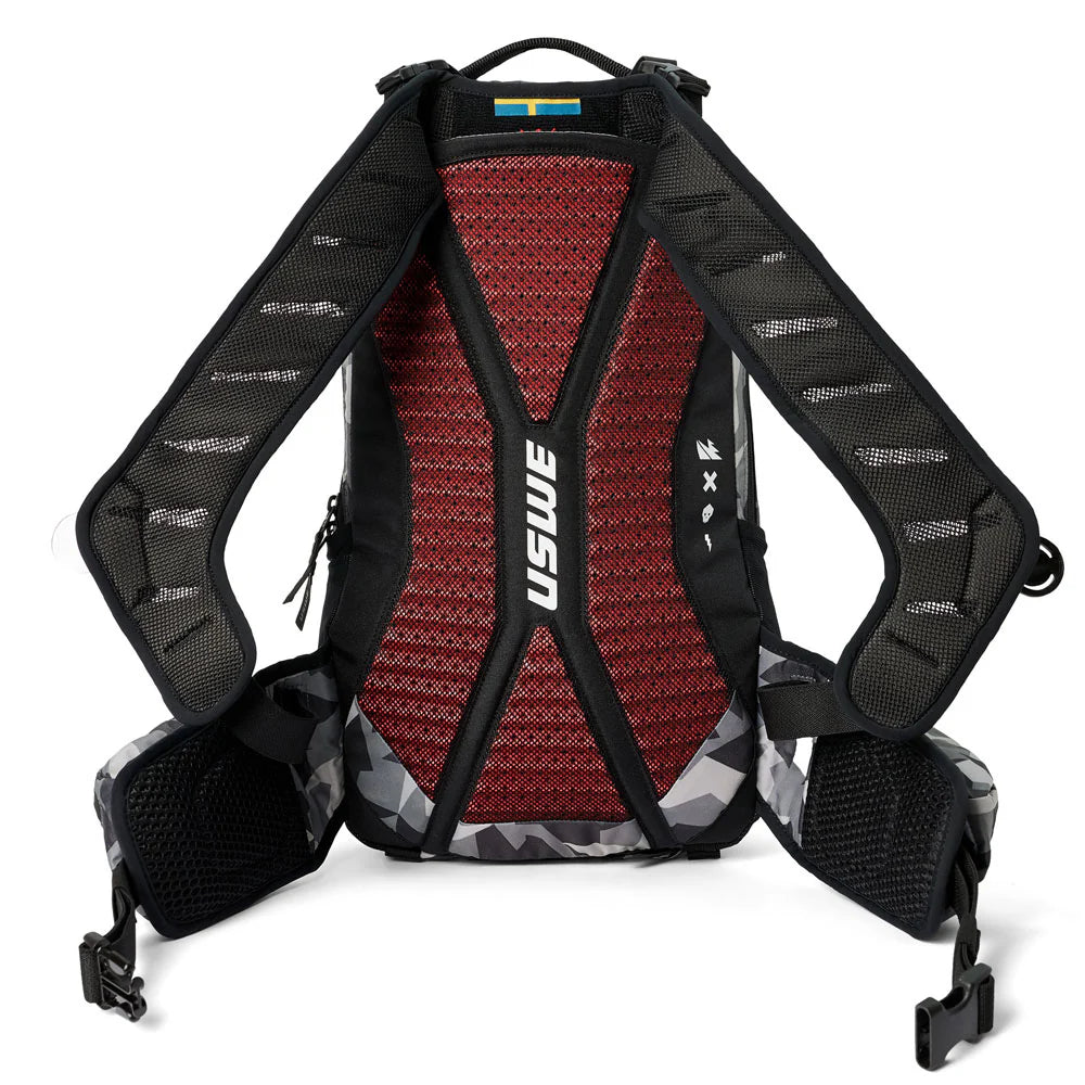 USWE SHRED 16 L Camo -reppu