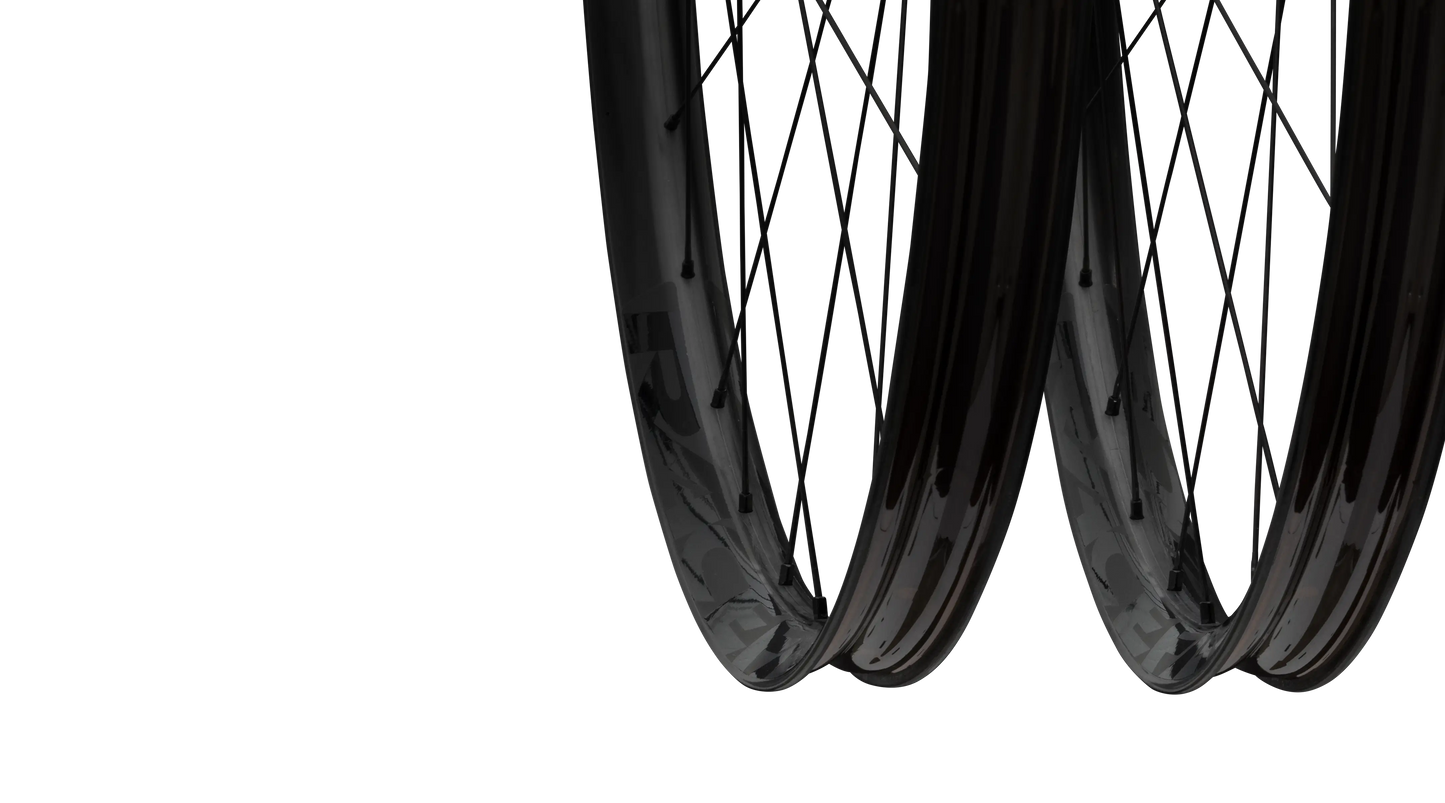 Takapyörä RACE FACE ERA SL Carbon 29" 12x148 mm Boost (vahvistus)