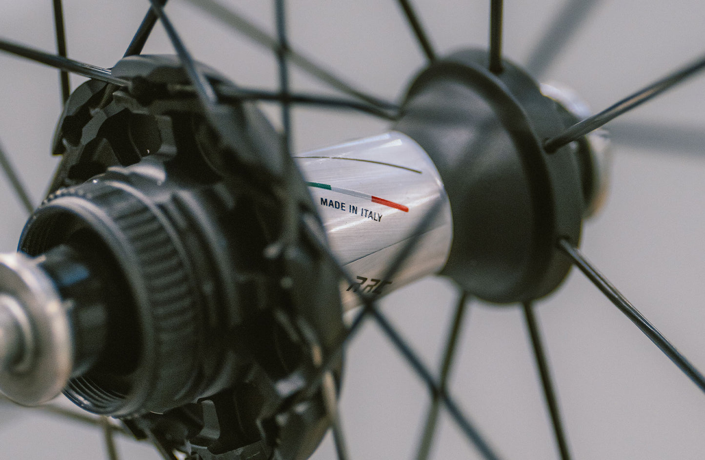 Pari MICHE KLEOS RD DX36 Tubeless Ready (Center Lock) Team Edition -pyörää.
