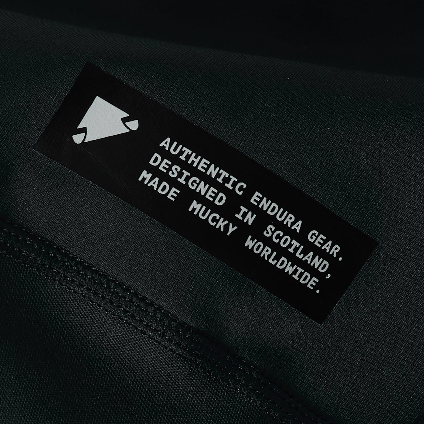 Naisten ENDURA LOOP Bib Tight Musta