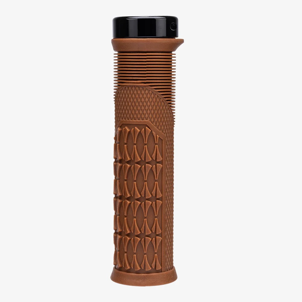 SDG OPEN CORE THRICE kahvat 136 mm Ruskea