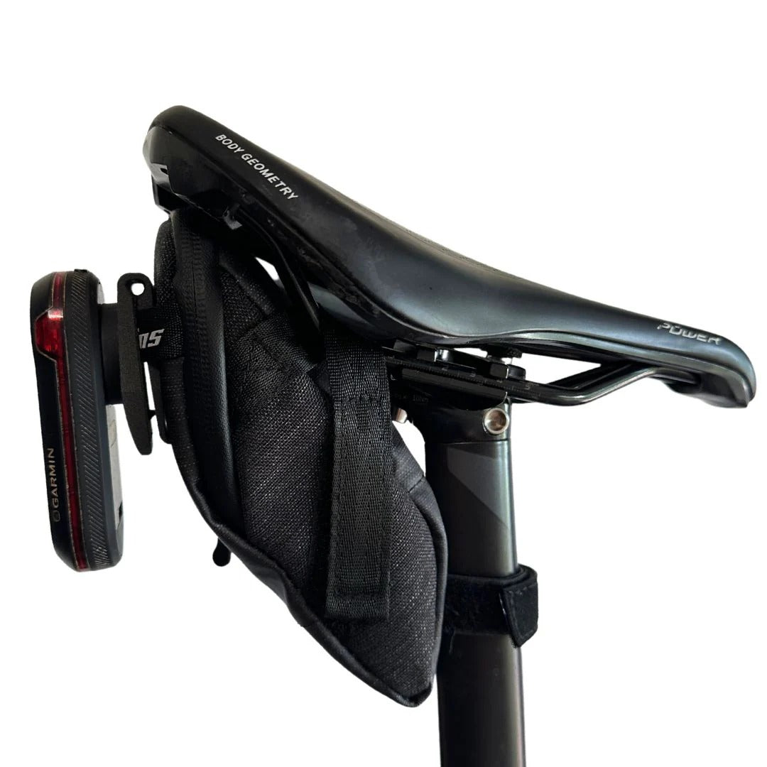Valaistus kiinnike KOM CYCLING SADDLEBAG CLIP SADDLEBAG CLIP