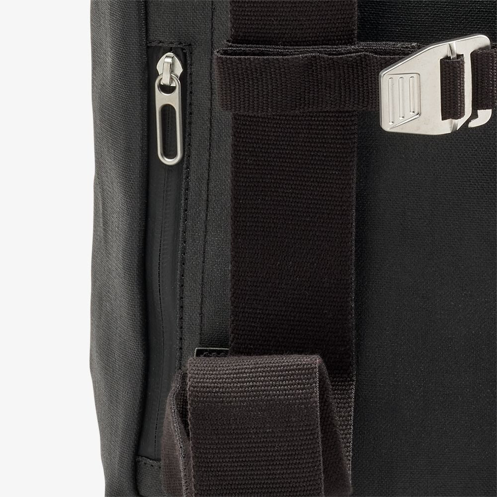 Reppu BROOKS PICKWICK COTTON CANVAS 12L musta
