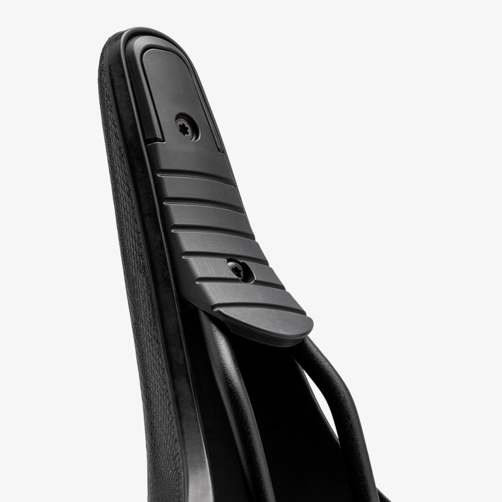 BROOKS CAMBIUM C17 PORTER Satula Musta