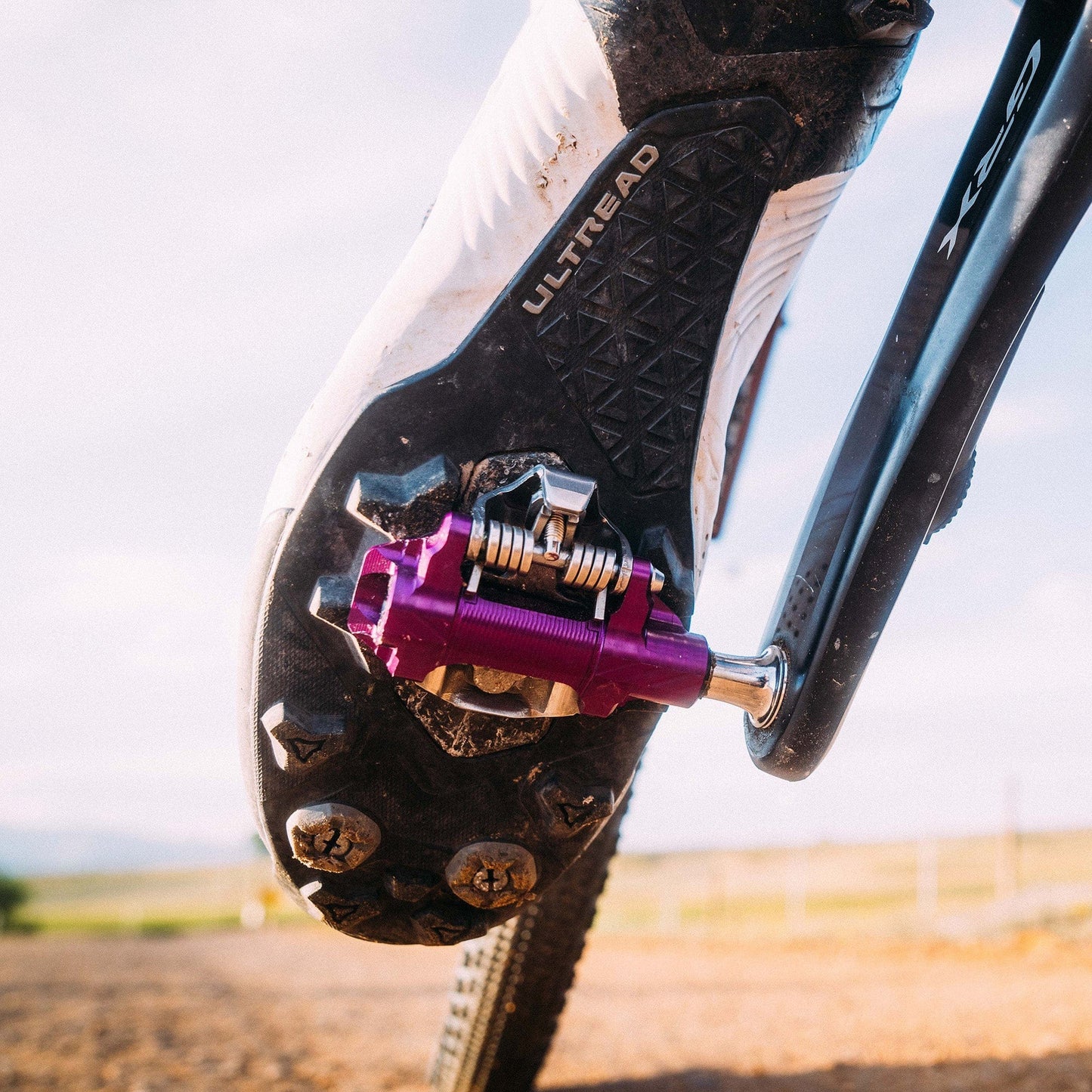 WOLF TOOTH DEL GRAVEL RACE Clipless Violet polkimet