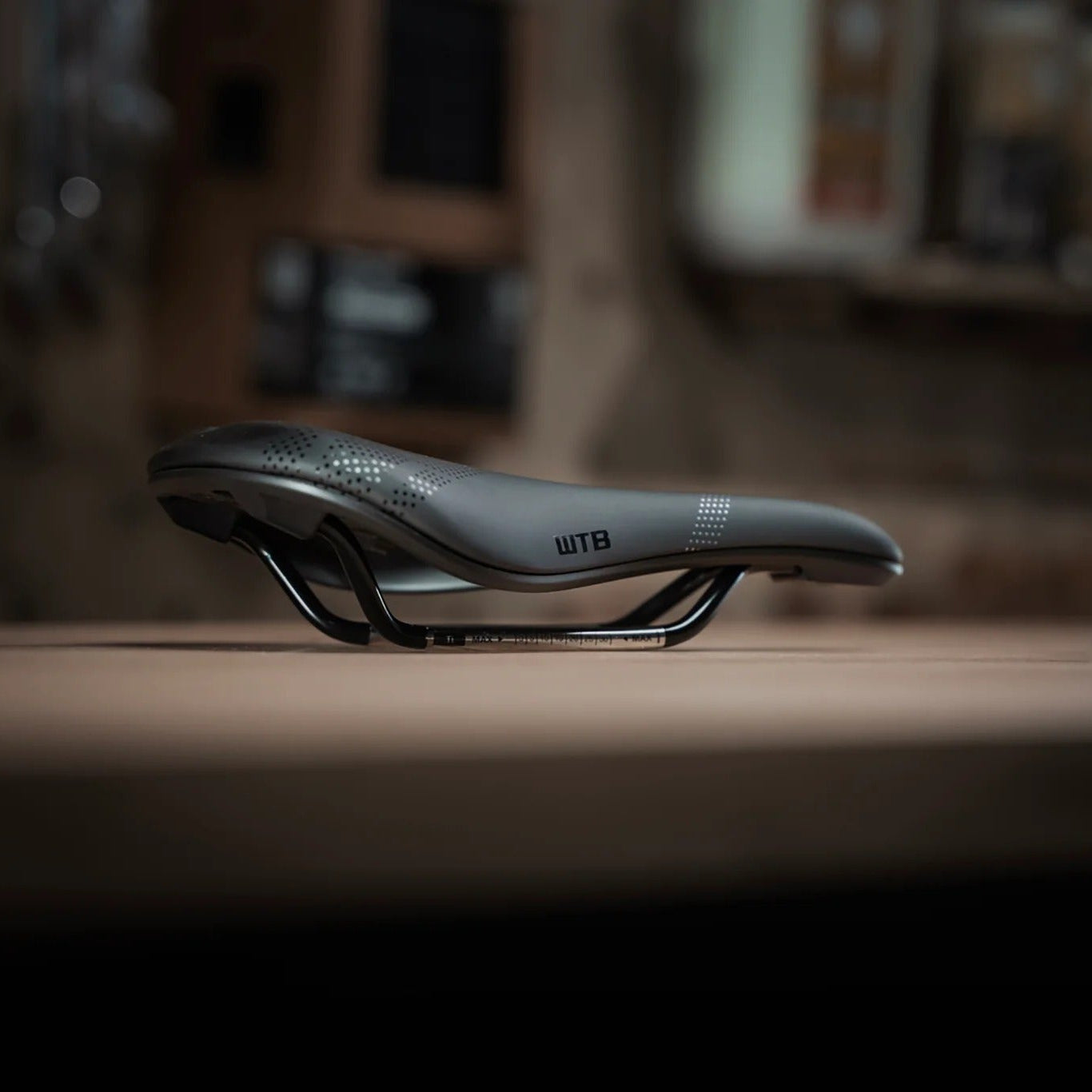 WTB SOLANO FUSION FORM 142mm Titanium Rails Satula WTB SOLANO FUSION FORM 142mm Titanium Rails satula