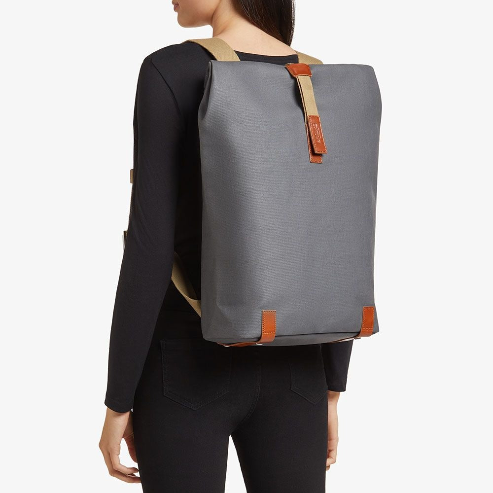 Reppu BROOKS PICKWICK COTTON CANVAS 26L Harmaa Harmaa