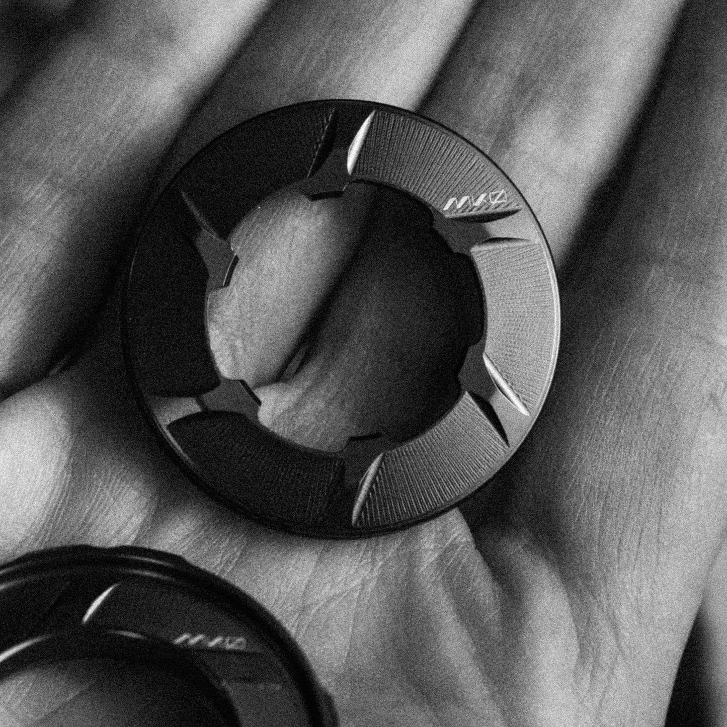 WOLF TOOTH MKØ sisäinen Centerlock-mutteri