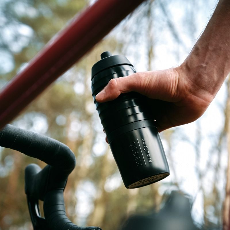 FIDLOCK TWIST X KEEGO vesipullo (600 ml) Musta