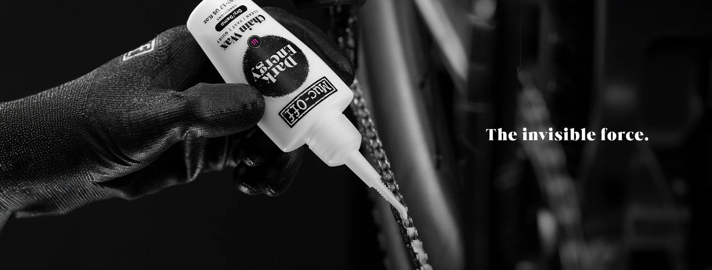 MUC-OFF DARK MATTER CHAIN WAX Ketjun voiteluaine (120 ml)