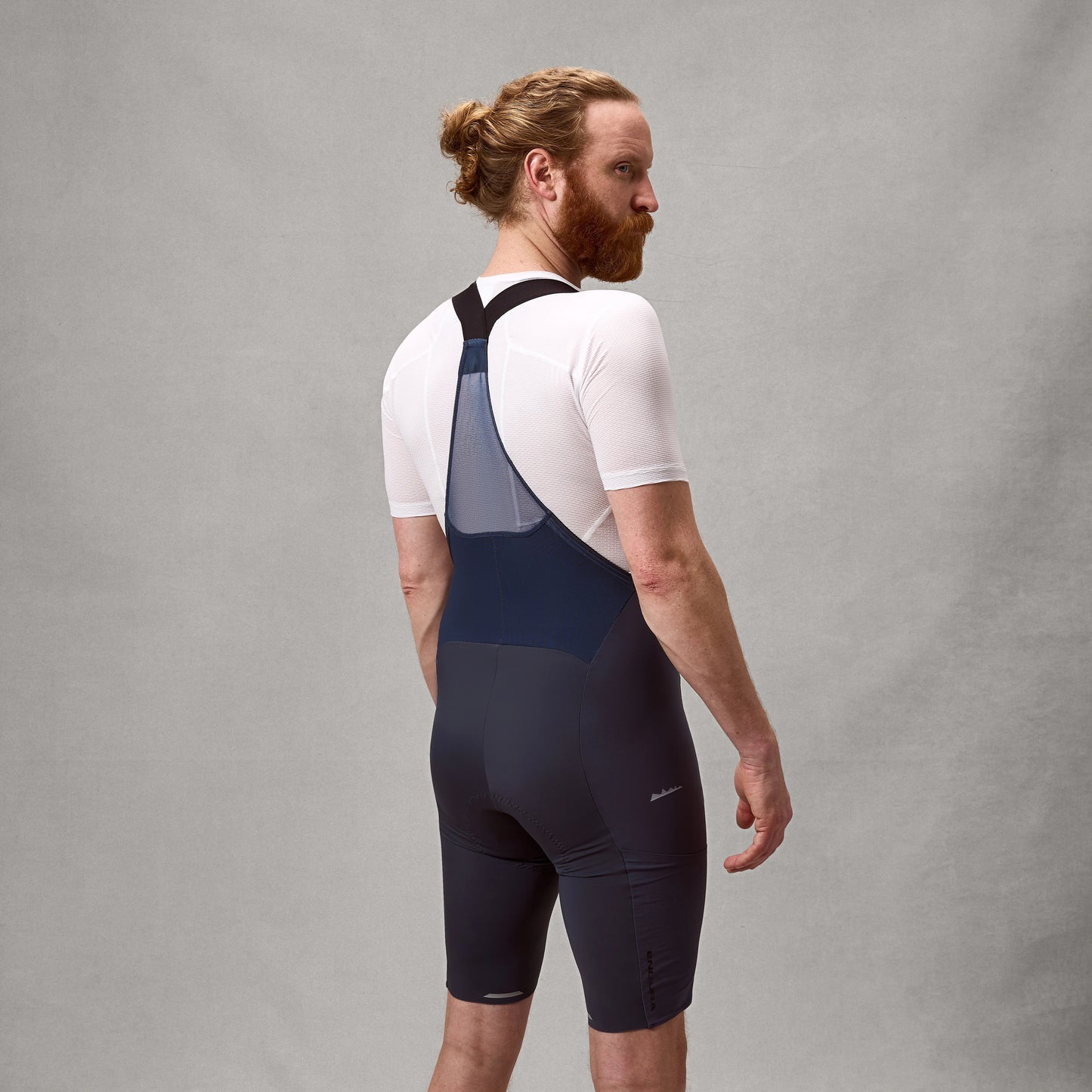 ENDURA ALLTRACK RIDE Carbon Bib Short harmaa ENDURA ALLTRACK RIDE Carbon Bib Short harmaa