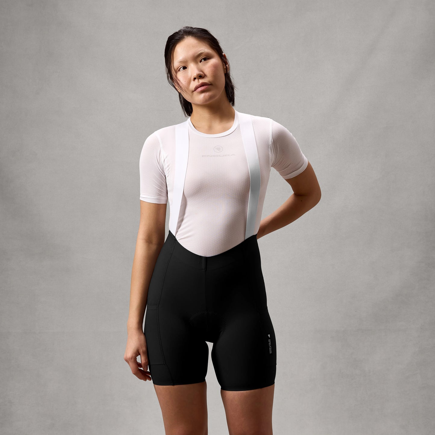 Naisten ENDURA LOOP Bib Tight Musta