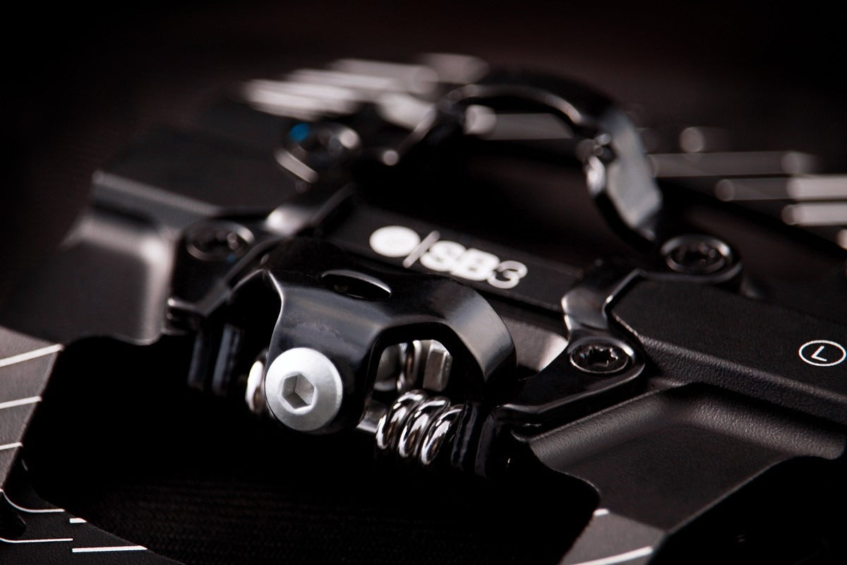 SB3 KROMA tasainen / auton polkimet musta