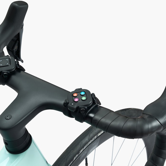 Etusivu Kouluttaja WAHOO KICKR CORE V2 ZWIFT ONE versio COG&CLICK