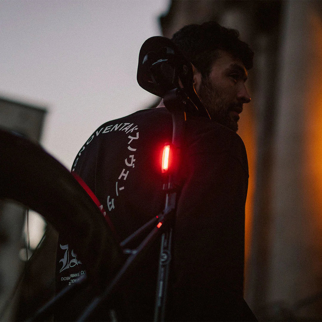 KNOG PLUS REAR 20 Lumen takavalo musta