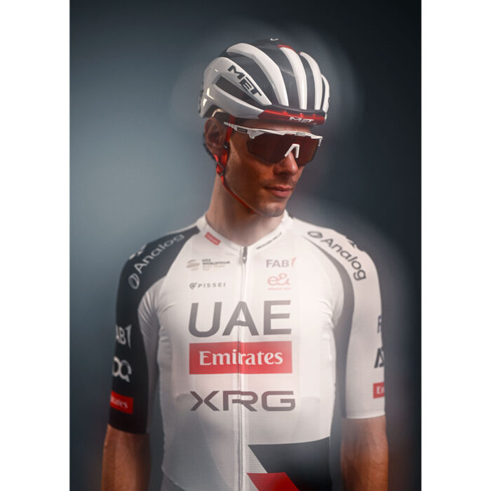 MET TRENTA 3K CARBON UAE TEAM EMIRATES -XRG 2026 Kypärä valkoinen