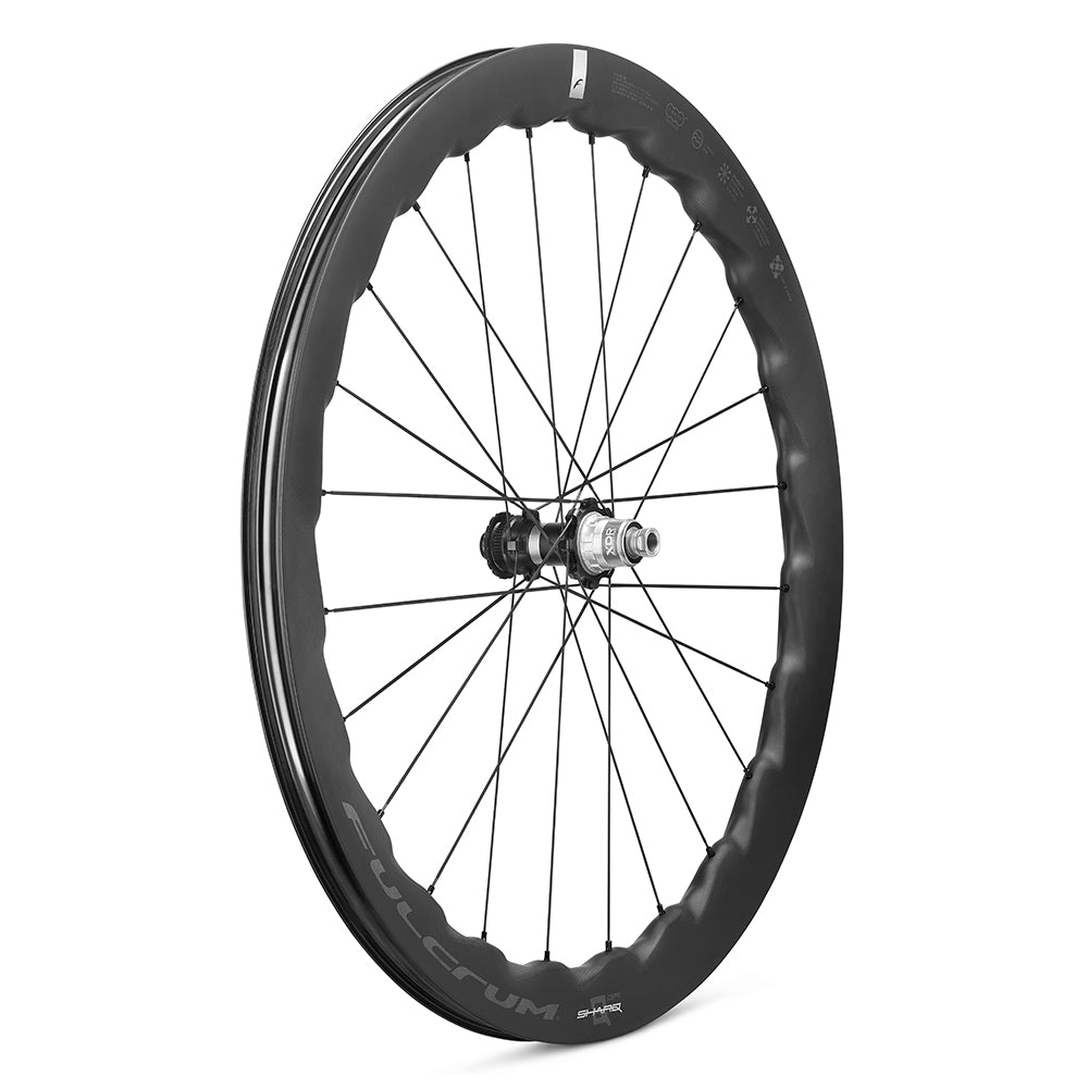 Pari FULCRUM SHARQ GR 2WF C30 AFS 2WF -pyörää.