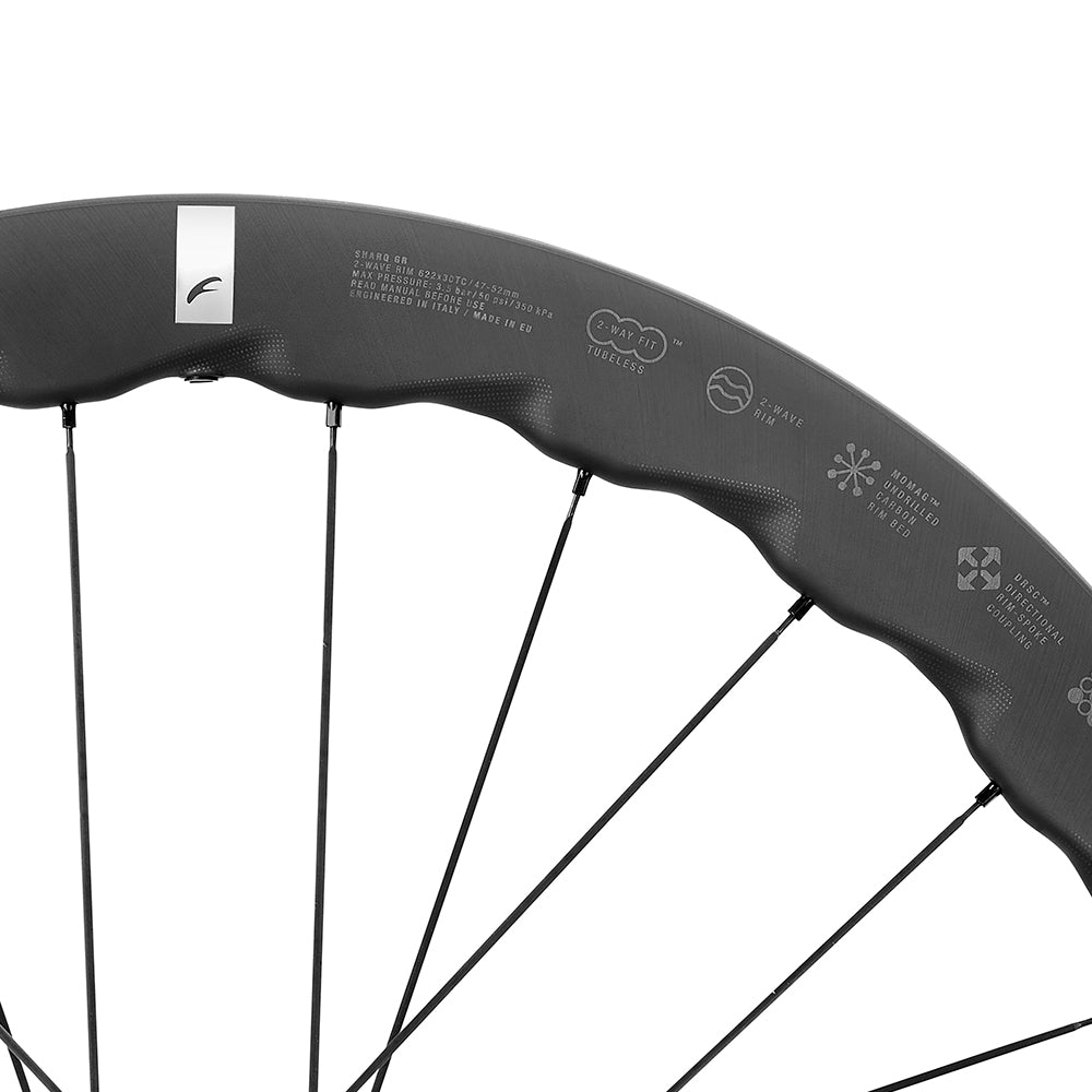 Pari FULCRUM SHARQ GR 2WF C30 AFS 2WF -pyörää.
