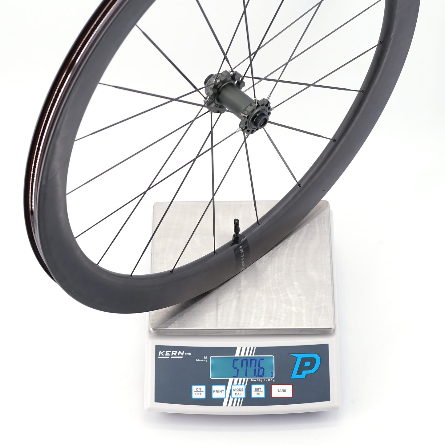 Pari SCOM ULTRA + Tubeless Ready -vanteita (keskuslukko)