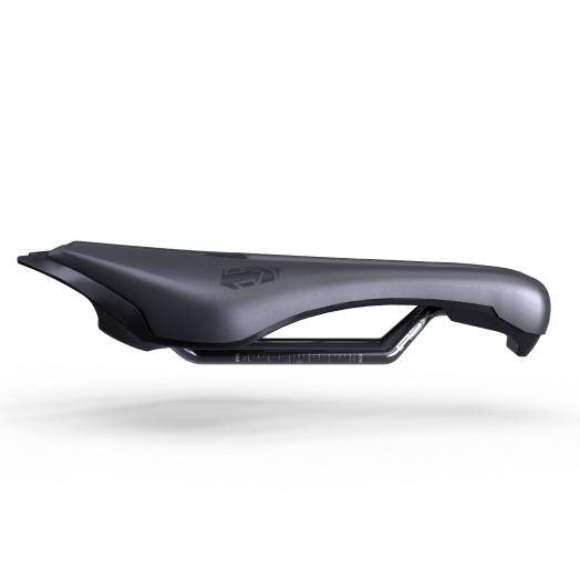 PRO Stealth Aero Satula 132mm Ruostumattomasta teräksestä valmistetut kiskot Musta
