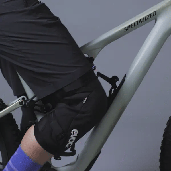 EVOC PROTECTOR LS FLEX ENDURO polvisuojat