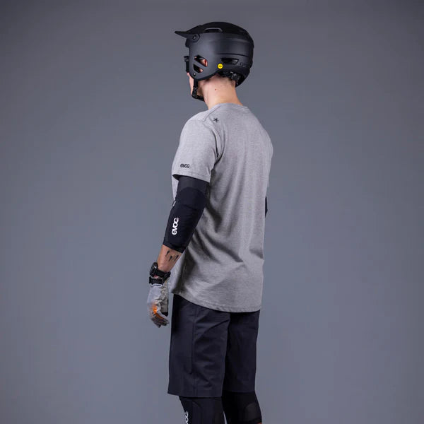 EVOC PROTECTOR LS FLEX LITE kyynärpääsuojukset