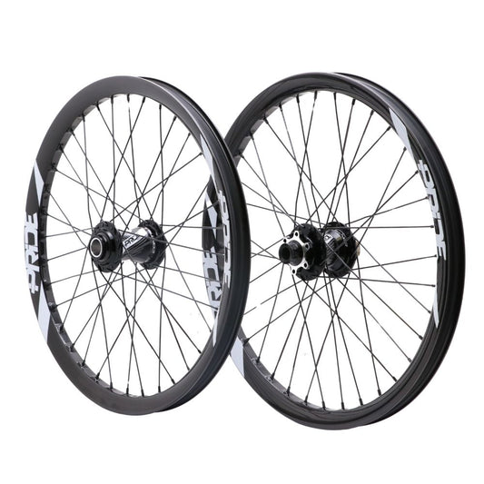 PRIDE 20" (406mm) Carbone Wave Gloss White Control V2 Disc 20/15mm -pyöräpari Musta/Valkoinen