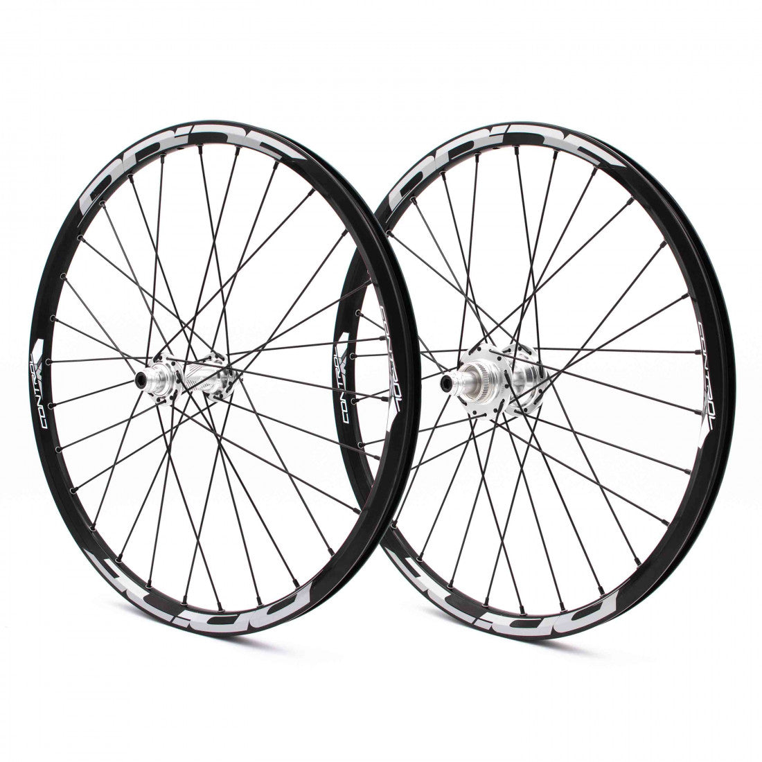 PRIDE 20" (451mm) Control V2 Disc -pyöräpari akselit 10/15mm Polish
