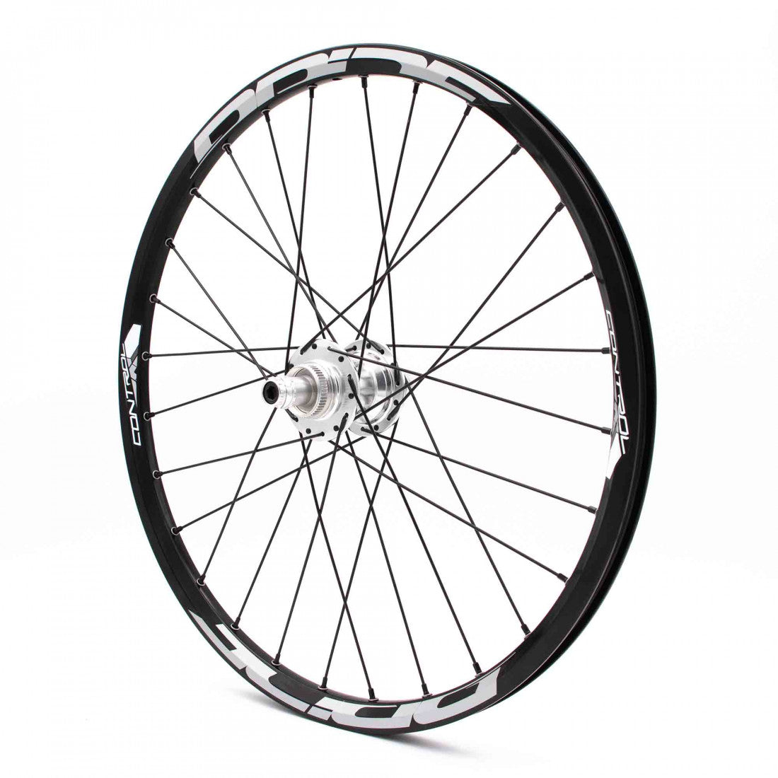 PRIDE 20" (451mm) Control V2 Disc -pyöräpari akselit 10/15mm Polish