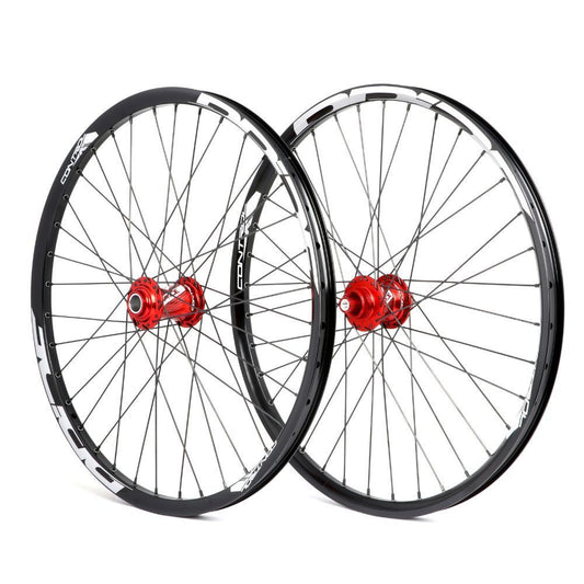 PRIDE 20" (451 mm) Control V2 Disc -pyöräpari akselit 10/15 mm punainen