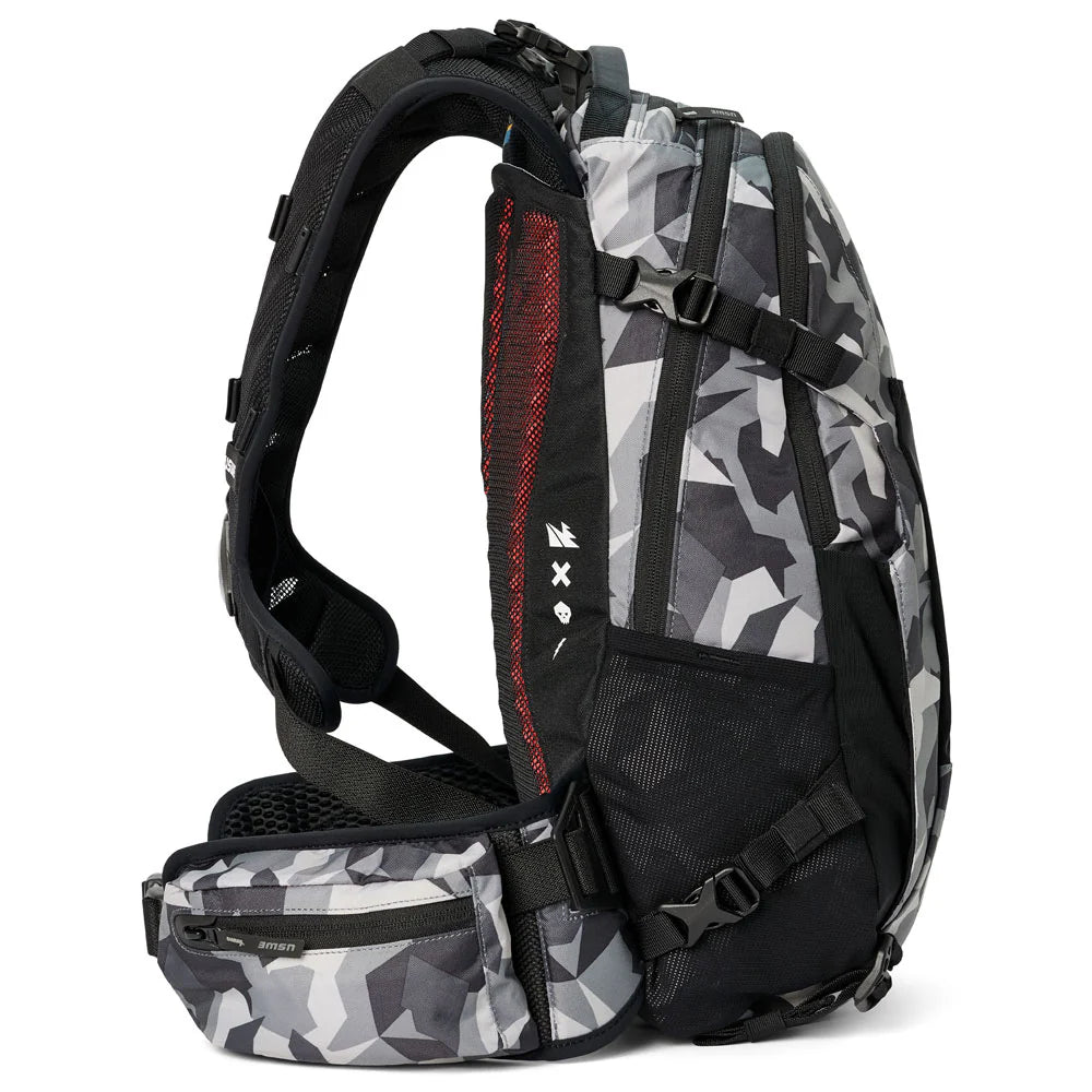 USWE SHRED 16 L Camo -reppu