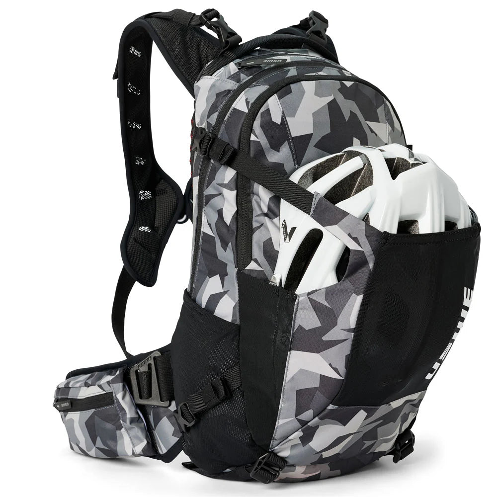 USWE SHRED 16 L Camo -reppu
