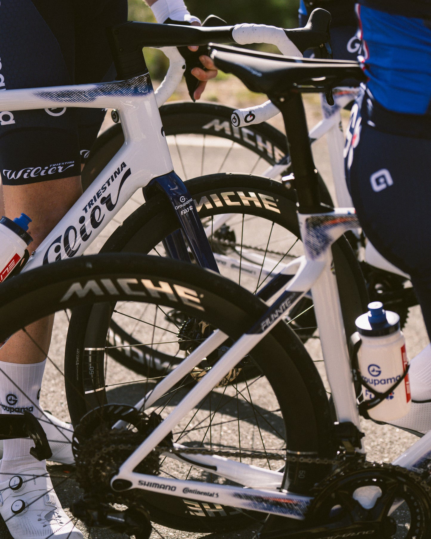 Pari MICHE KLEOS RD DX50 Tubeless Ready (Center Lock) Team Edition -pyörää.