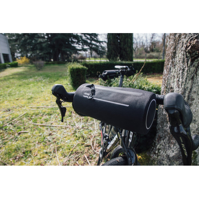 ZEFAL Z-ADVENTURE AERO F2 2.5L ohjaustankolaukku musta