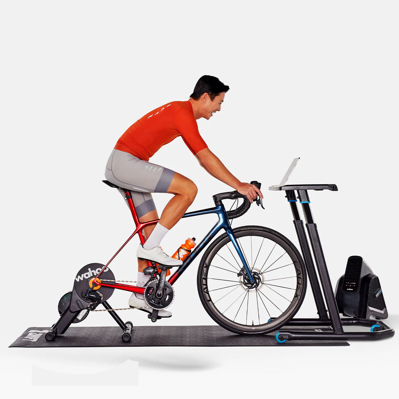 Home Trainer WAHOO KICKR CORE versio COG&CLICK